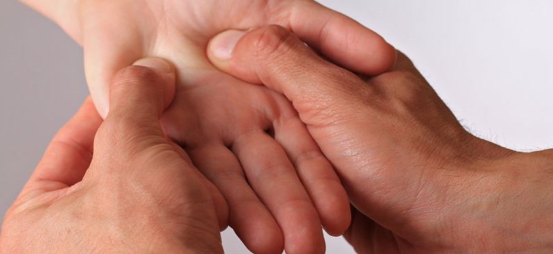 Acupressure – Natural Giving birth Discomfort Relief